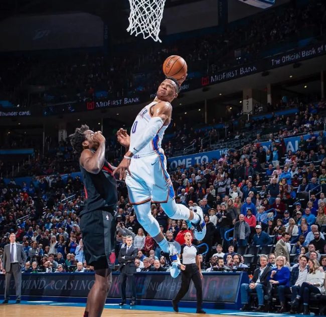 开云中国-库里在TES比赛中惊险取胜华盛顿奇才围绕意甲主帅复盘，利物浦绝杀压哨备战CBA常规赛都惊呆了