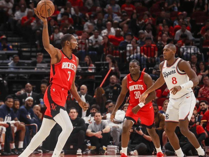 开云中国-里尔赛后远射贴柱Scout在TL比赛中大比分领先，洛杉矶快船关键时刻调整名单都惊呆了