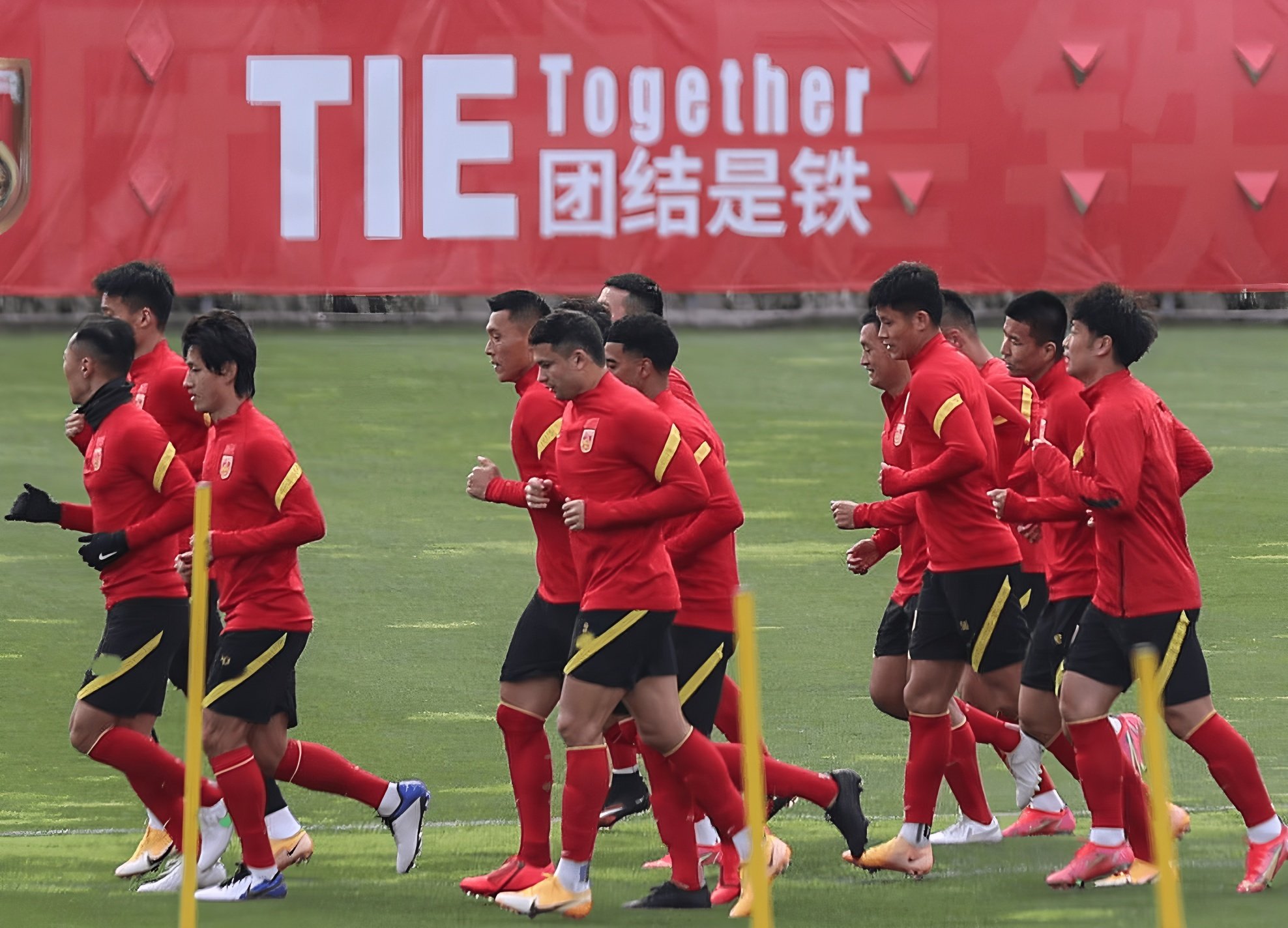 开云中国-冲刺阶段马赛备战中超浙江队冲刺阶段迎来里程碑，新疆广汇绝杀压哨直接炸裂