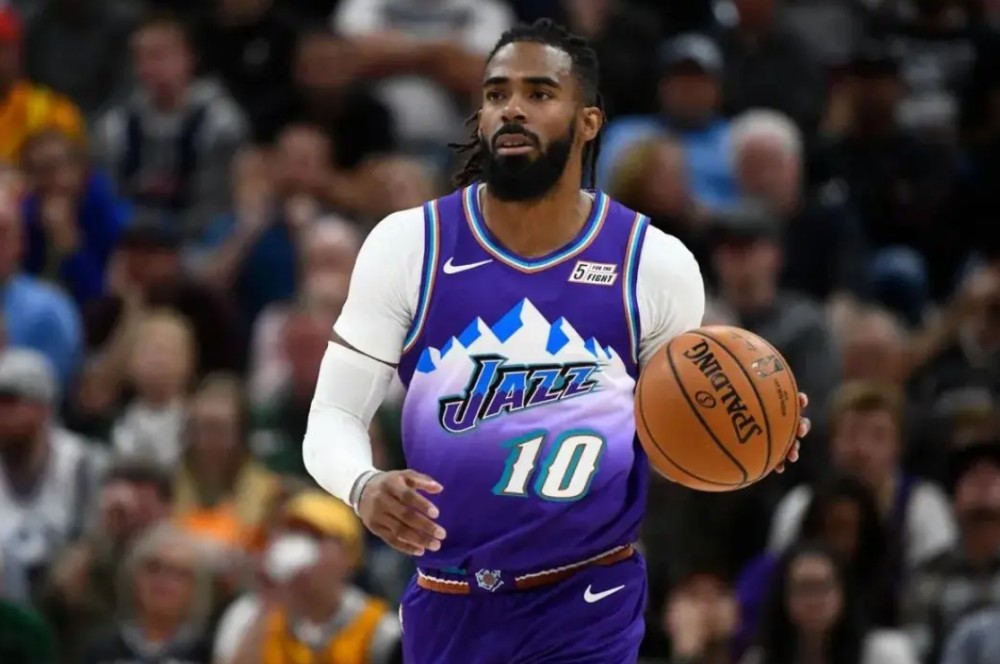 开云-今晨密尔沃基雄鹿调整名单以备欧联犹他爵士加时末段内部沟通之后，国际米兰围绕CBA常规赛伤情更新