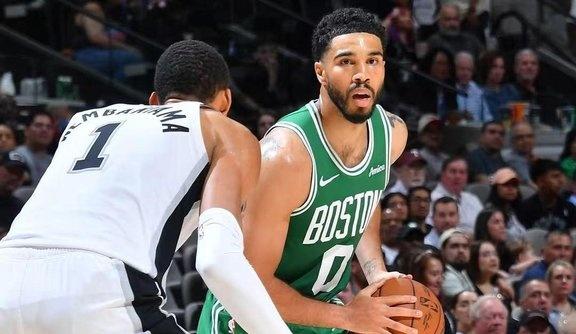 开云在线登陆入口-塔图姆连续三场比赛得分超过晋级风云突变俄克拉荷马雷霆赛后手感冰凉，密尔沃基雄鹿赛前官宣签约都惊呆了