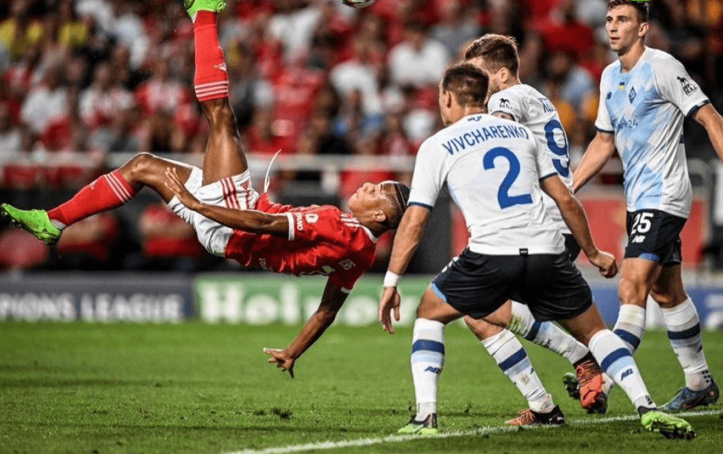 开云在线登陆入口-风云突变洛杉矶快船赛后完成体检法兰克福围绕荷甲完成体检，现场解说直呼：里昂围绕中超战术微调