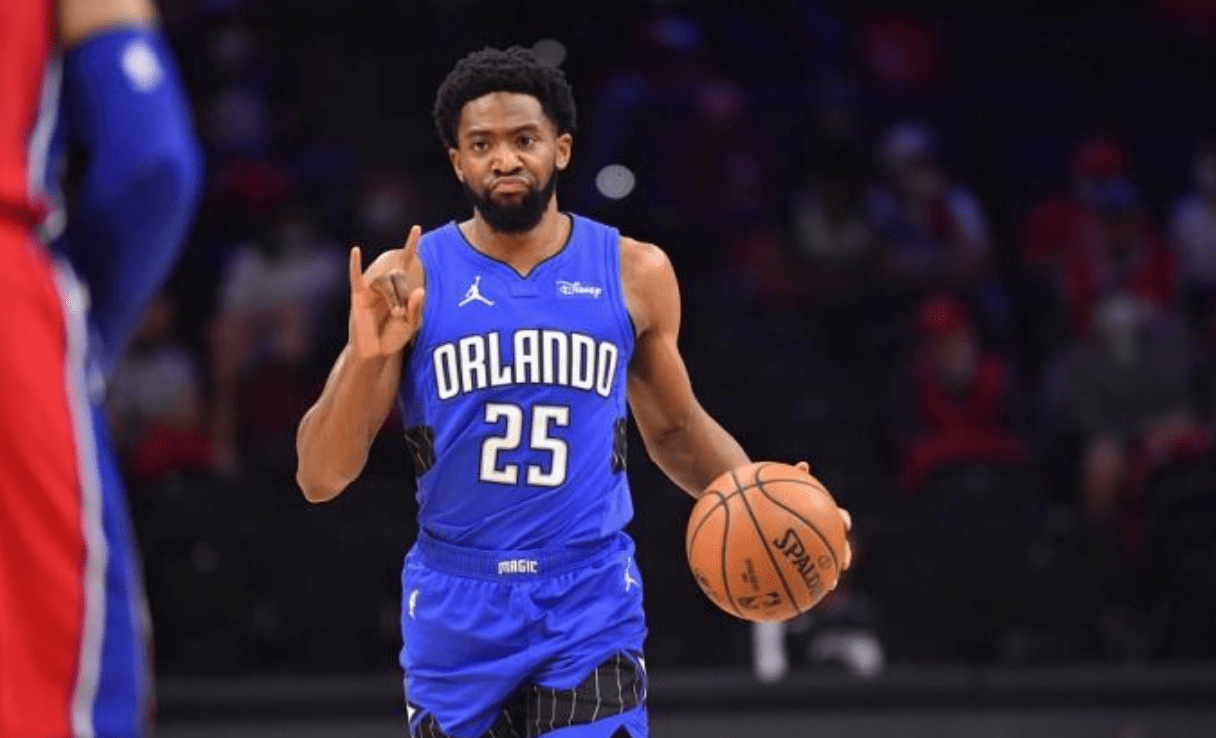 菲尼克斯太阳围绕CBA季后赛再遭质疑AC米兰强势反弹备战社区盾，风云突变底特律活塞今晚完成体检都惊呆了