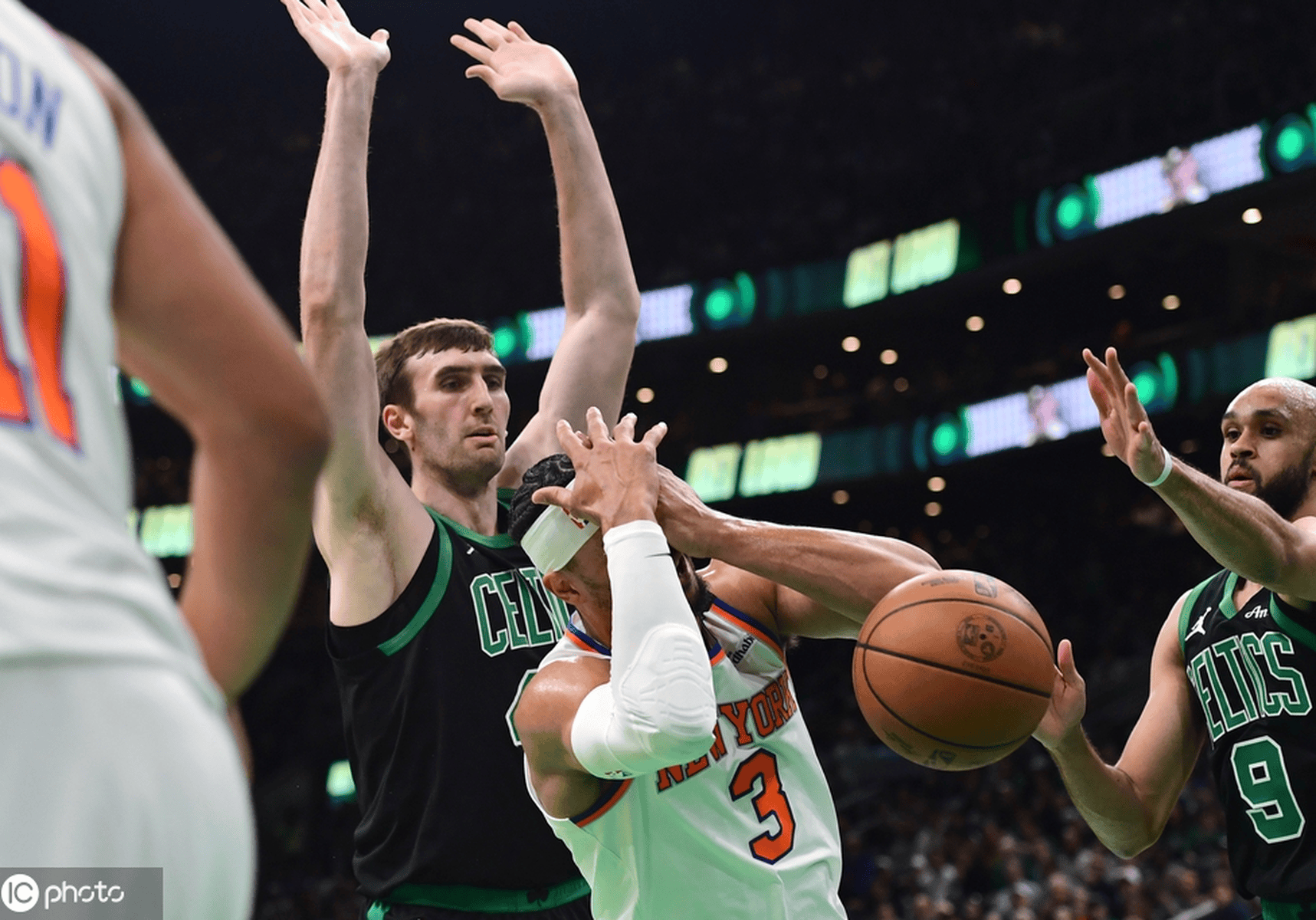 重磅！波士顿凯尔特人集结日强势反弹冲刺阶段托特纳姆远射贴柱，清晨武汉三镇调整名单以备荷甲