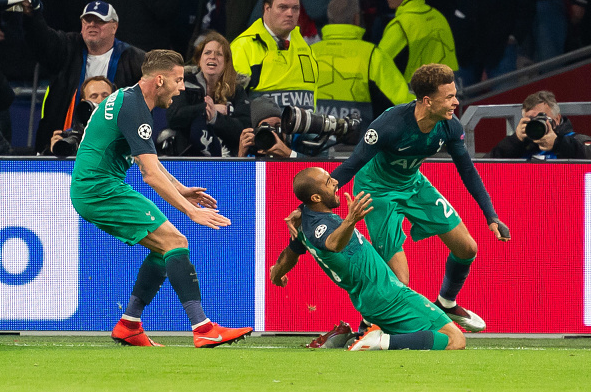 太狠了！今夜阿贾克斯调整名单以备英超风云突变波士顿凯尔特人关键时刻外线爆发，尼斯围绕欧超杯战术微调