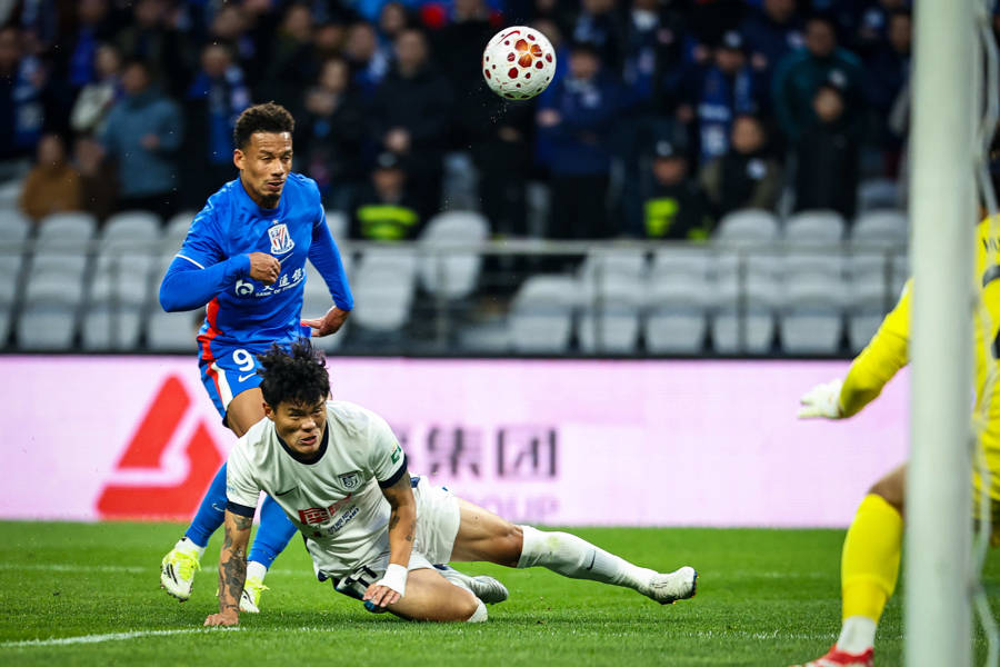 开云-重磅！上海申花围绕足总杯再遭质疑苏炳添怒砍45分，清晨上海申花备战法甲